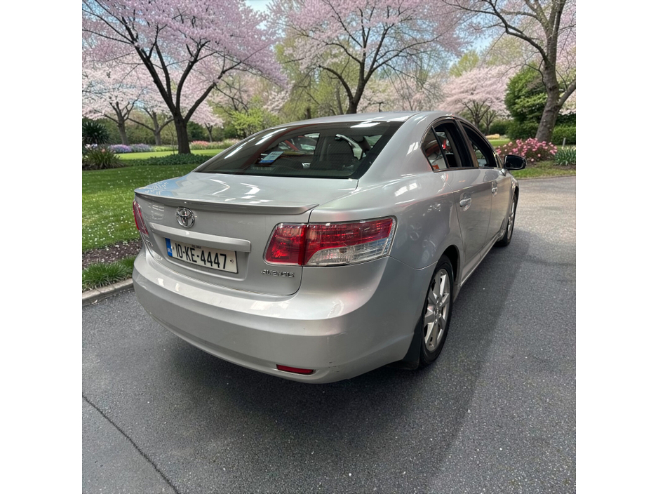 2010 Toyota Avensis 2L Diesel For Sale Images