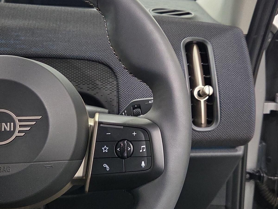 2024 MINI Countryman 1.5L Petrol Hybrid For Sale Images