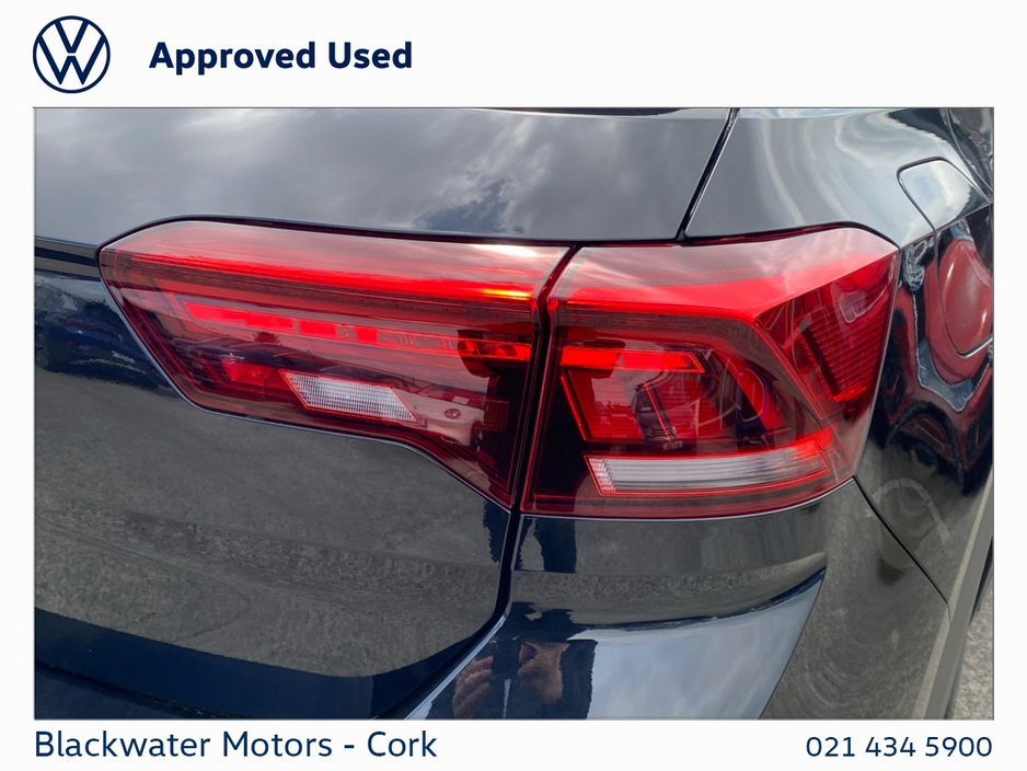 Volkswagen T-Roc 1.0TSI 110BHP R-LINE WITH REAR VIEW CAMERA — thumbnail 20