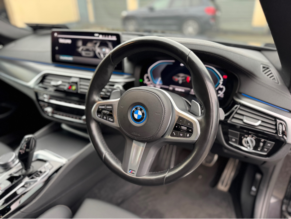 2023 BMW 5 Series 2.0L Petrol Plug-in Hybrid For Sale Images