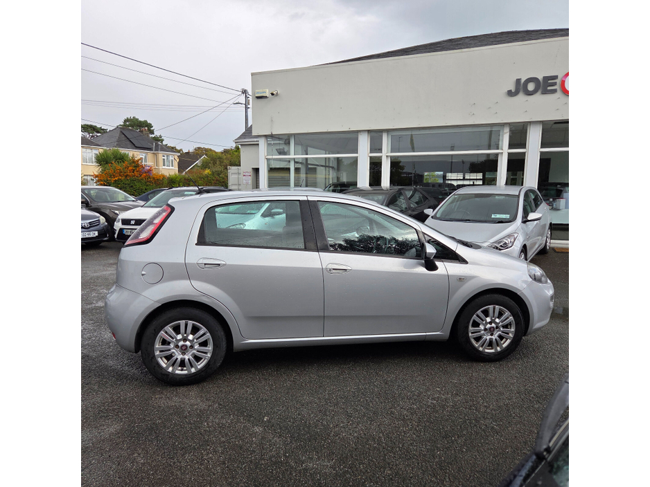 2014 Fiat Punto 1.2L Petrol For Sale Images