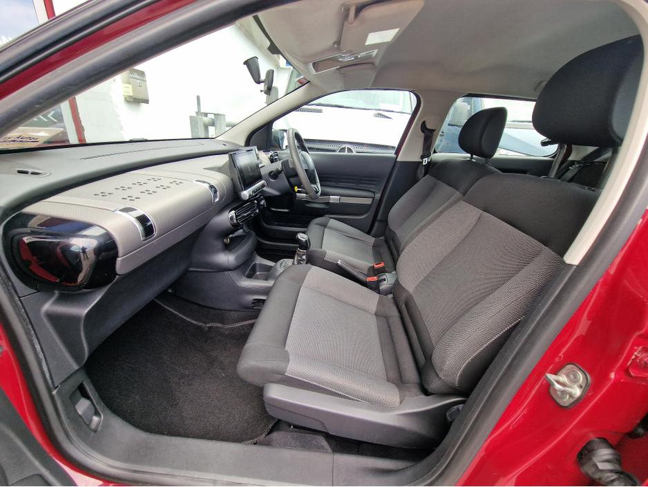 Citroen C4 Cactus 1.2 PURETECH **LOW MILAGE, FULLY SERVICED** — thumbnail 29