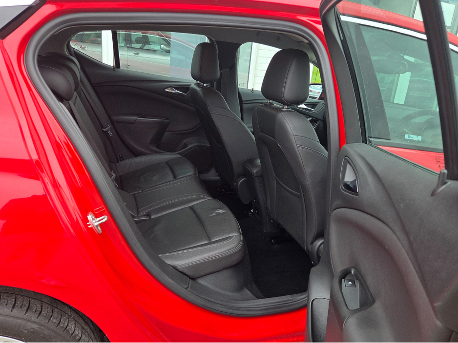 2017 Vauxhall Astra 1.4L Petrol For Sale Images