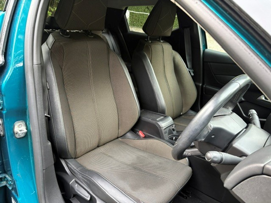 2022 DS Automobiles DS 3 Crossback 0L Electric For Sale Images