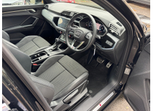2023 Audi Q3 1.4L Petrol Plug-in Hybrid For Sale Images