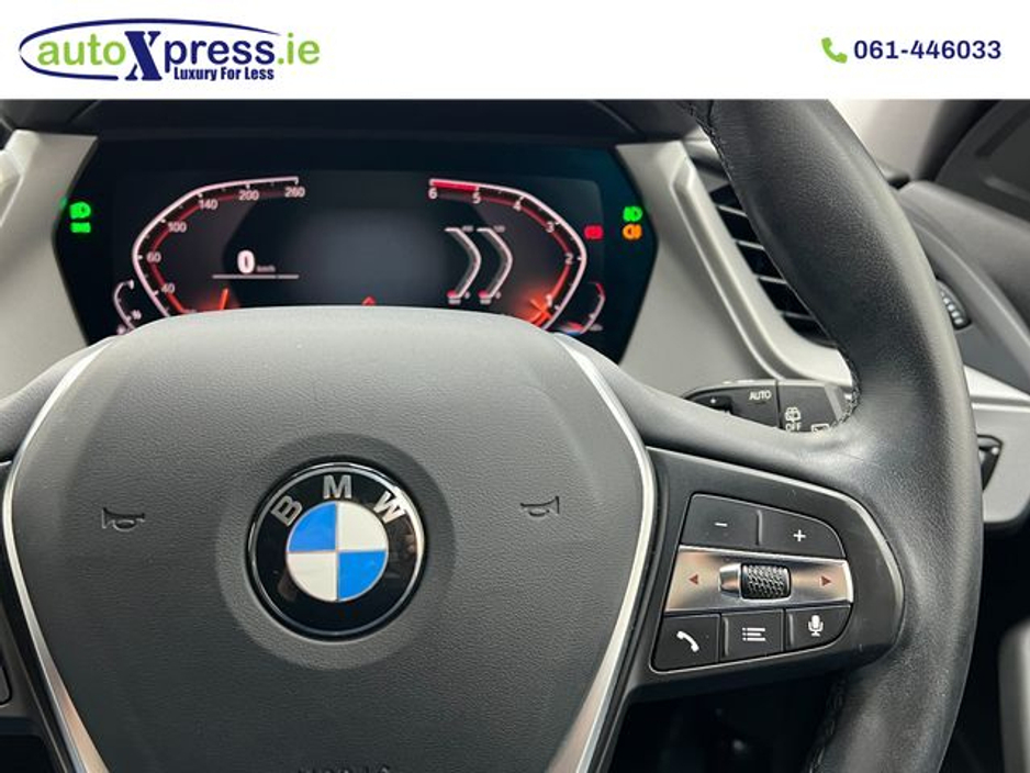 BMW 1 Series 118D PLAY Automatic — thumbnail 25