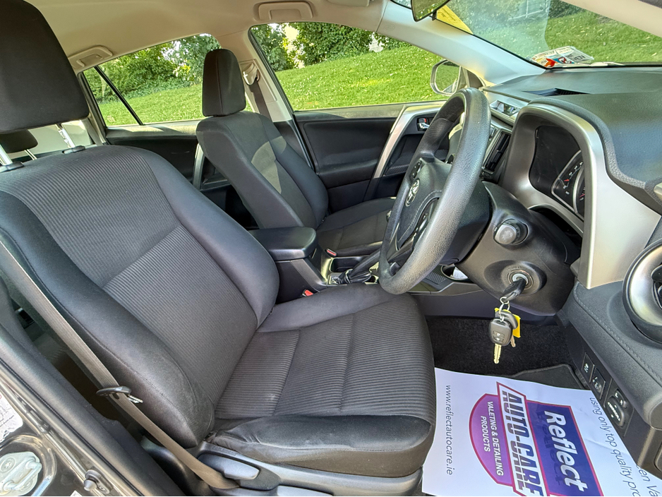 2013 Toyota Rav4 2L Diesel For Sale Images