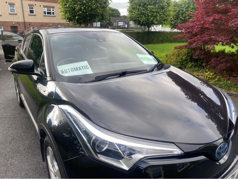 2018 Toyota C-HR 1.8L Hybrid For Sale Images