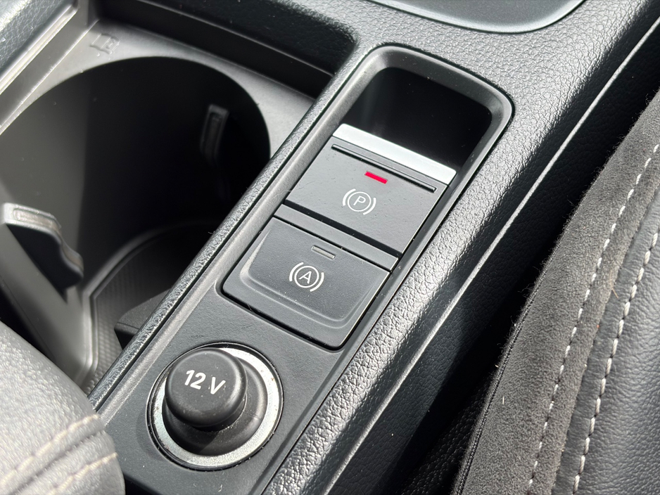 2021 Audi Q3 2L Diesel For Sale Images