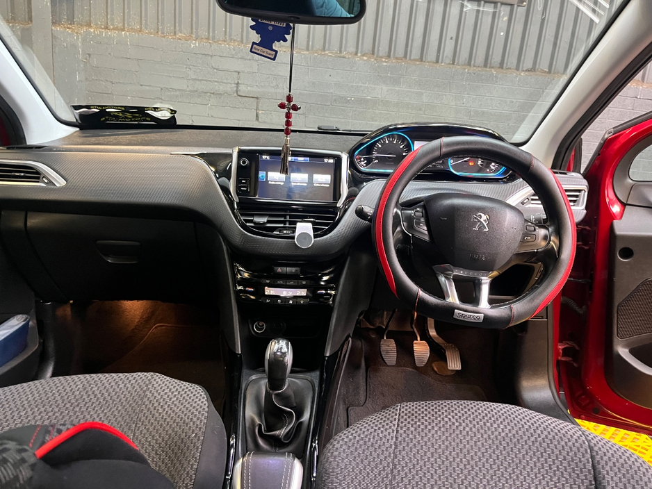 Peugeot 2008 ALLURE 1.2 PURETECH 82 4DR — thumbnail 18
