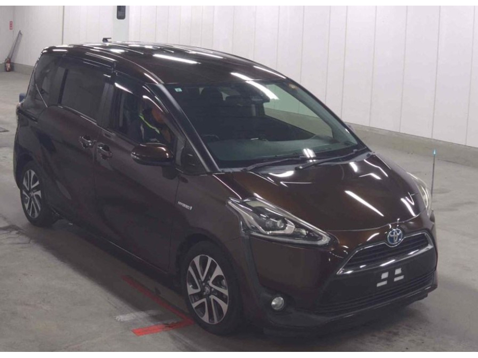 Toyota Sienta 1.5 Petrol Hybrid G Auto — thumbnail 2