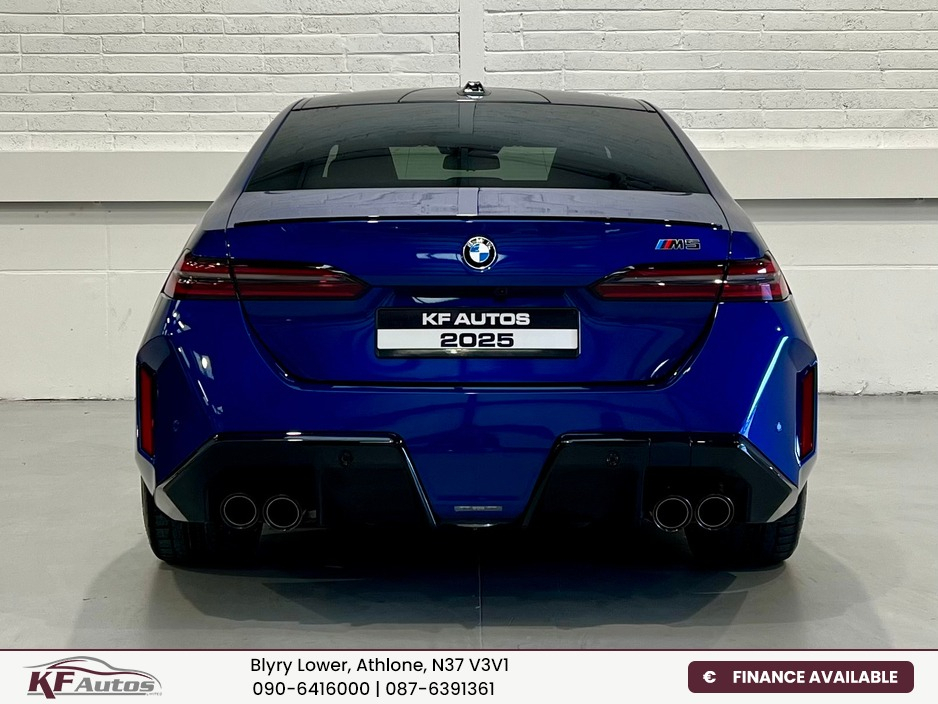 2025 BMW M5 4.5L Petrol Plug-in Hybrid For Sale Images
