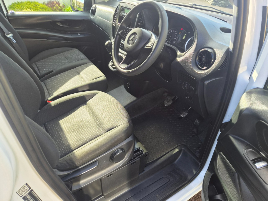 2022 Mercedes-Benz Vito 2L Diesel For Sale Images
