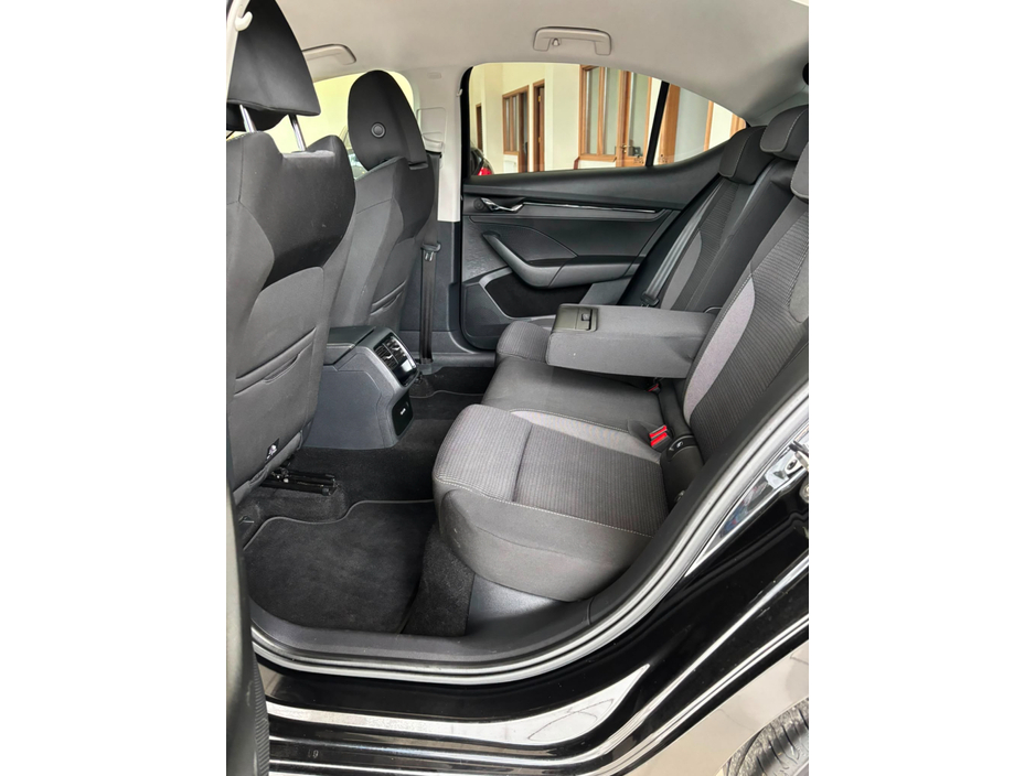 2023 Skoda Octavia 2L Diesel For Sale Images