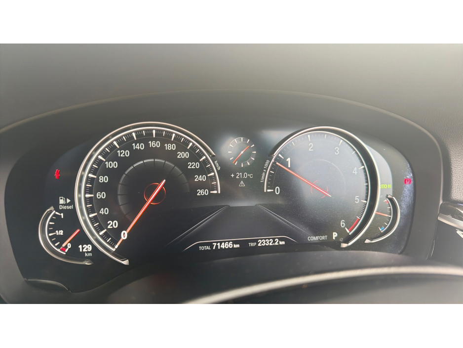 BMW 5 Series xDrive-523d G31 MSPORT PRO TOURING 71,000KMS - HUGE SPEC — thumbnail 37