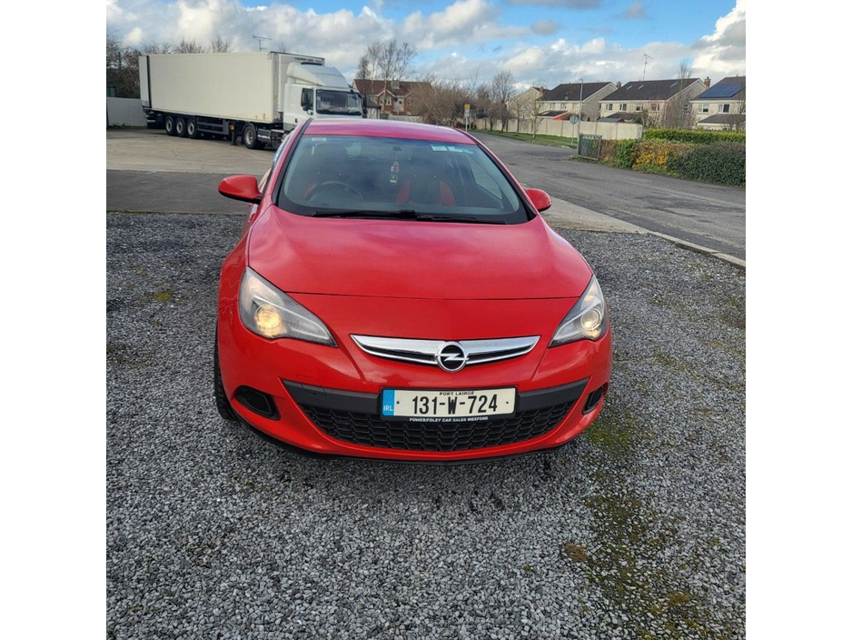 Opel Astra 1.4 Sport Hatchback Petrol Automatic (140bhp) — thumbnail 2