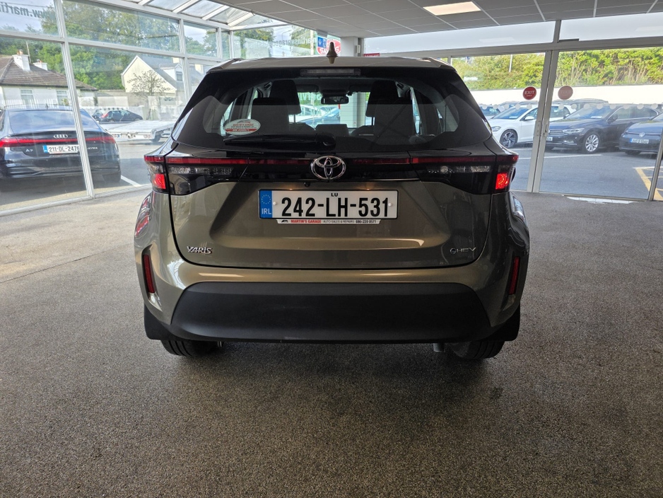 2024 Toyota Yaris Cross 1.5L Petrol Hybrid For Sale Images