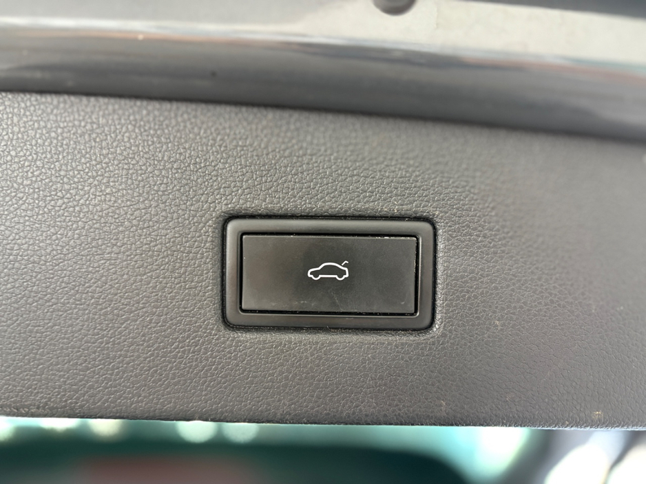 2023 Volkswagen Tiguan 2L Diesel For Sale Images