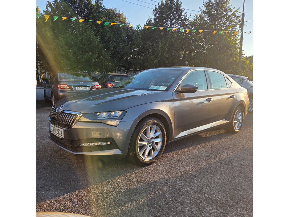 2023 Skoda Superb 2L Diesel For Sale Images