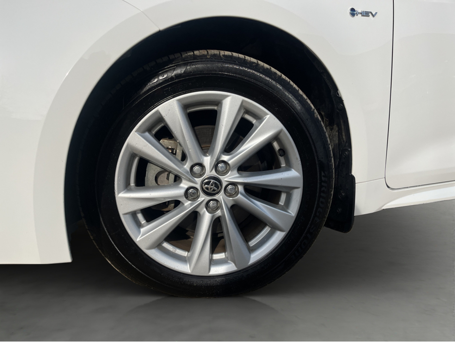 2025 Toyota Corolla 1.8L Petrol Hybrid For Sale Images