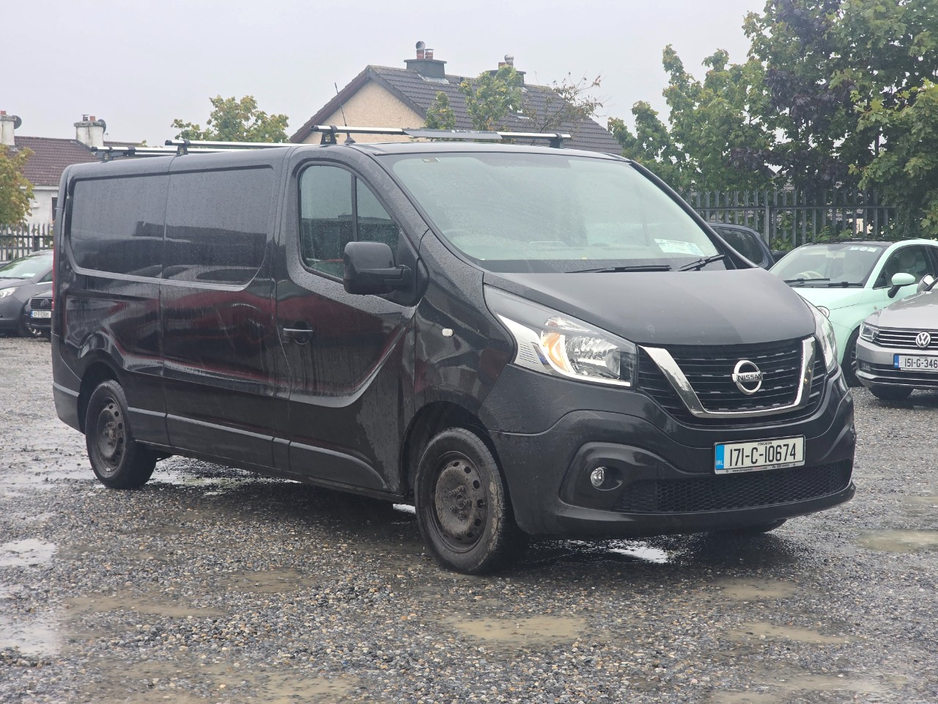 2017 Nissan NV300 For Sale Images