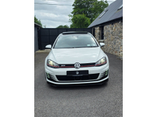 2015 Volkswagen Golf 2L Petrol For Sale Images