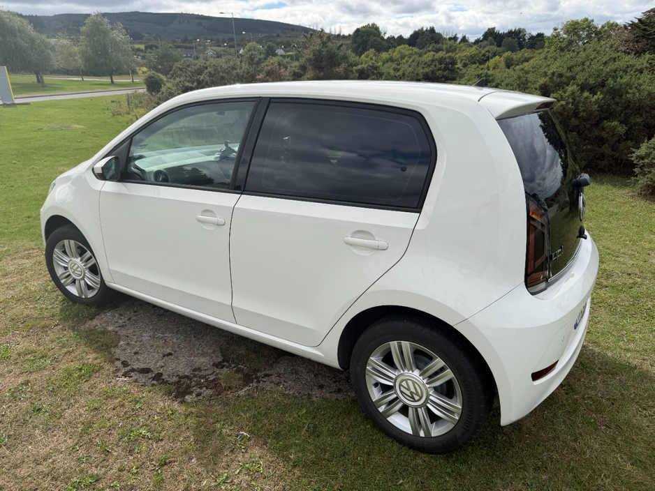 Volkswagen up! DBA-AACHY 5DR — thumbnail 5