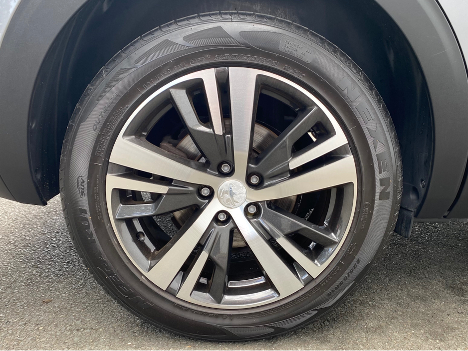 2019 Peugeot 5008 1.2L Petrol For Sale Images