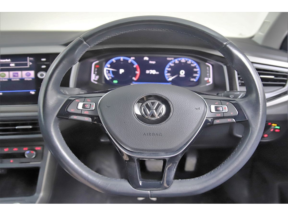 Volkswagen Polo 1.0 TSI DSG COMFORTLINE *DIG DASH*CARPLAY*REVERSE CAM*PARK SENSORS* — thumbnail 13