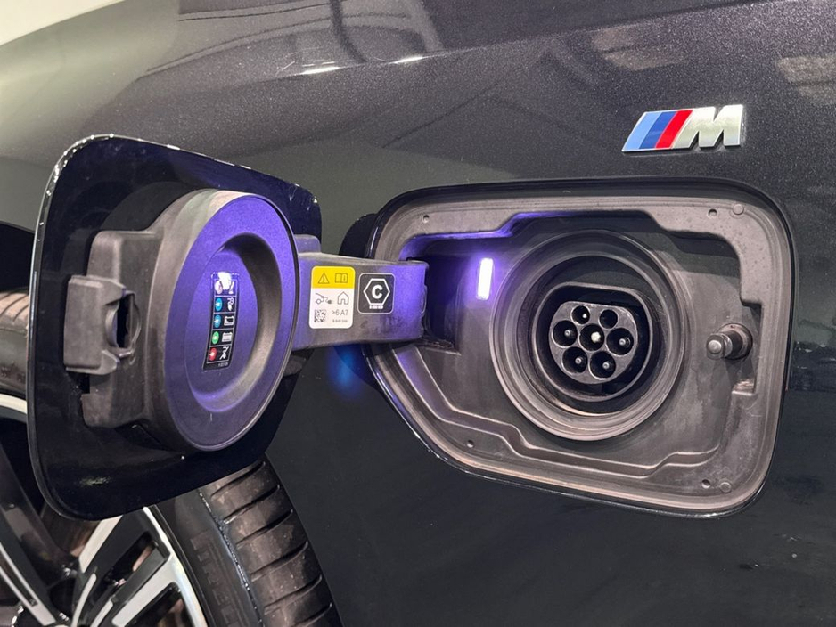 BMW 3 Series 330E BLACK SAPPHIRE M SPORT SALOON – 18’’ FACTORY ALLOYS – M PERFOMANCE TEX – CRUISE CONTROL - HEATED SEATS – DIGITAL DISPLAY – FLAT BOTTOM M SPORT ST — thumbnail 10