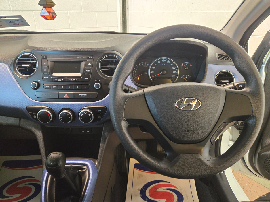 2018 Hyundai i10 1.0L Petrol For Sale Images