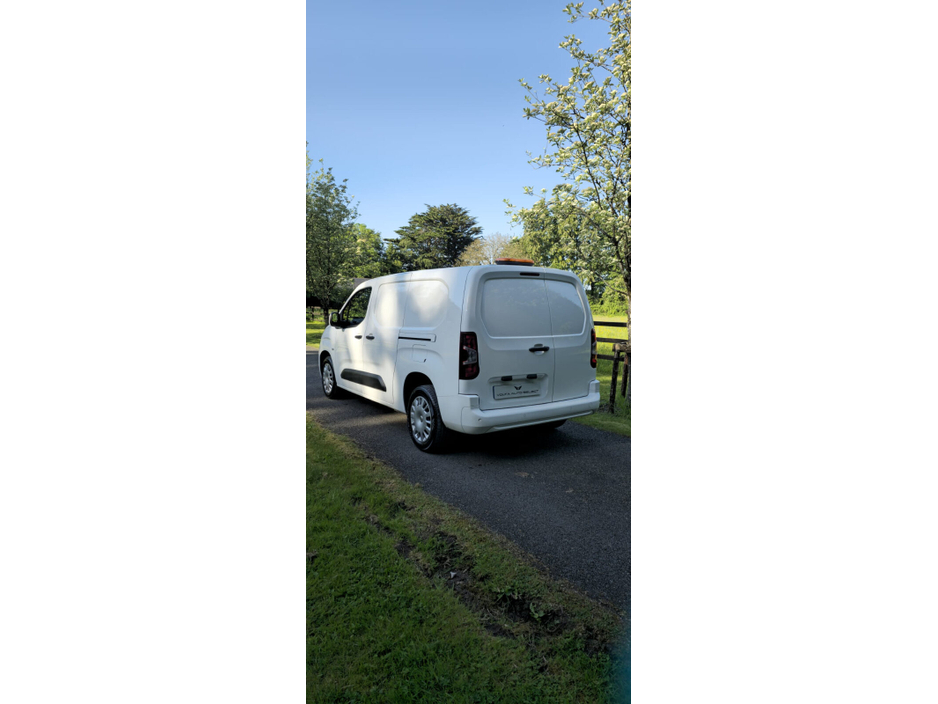 2021 Opel Combo 1.5L Diesel For Sale Images