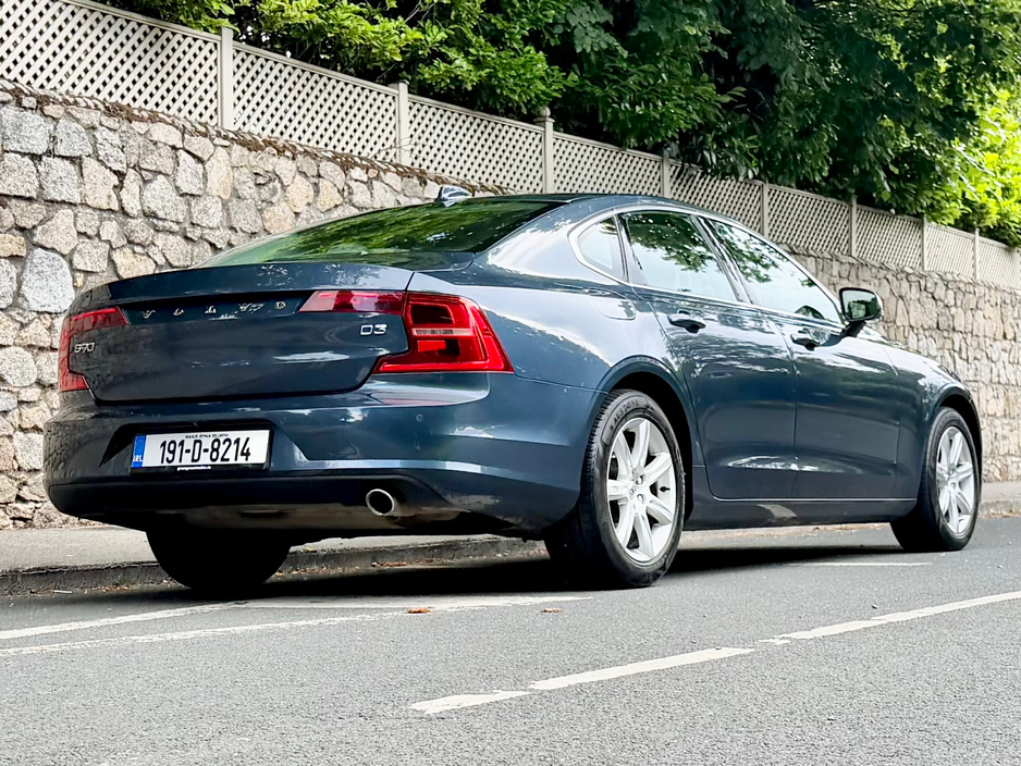 2019 Volvo S90 2L Diesel For Sale Images