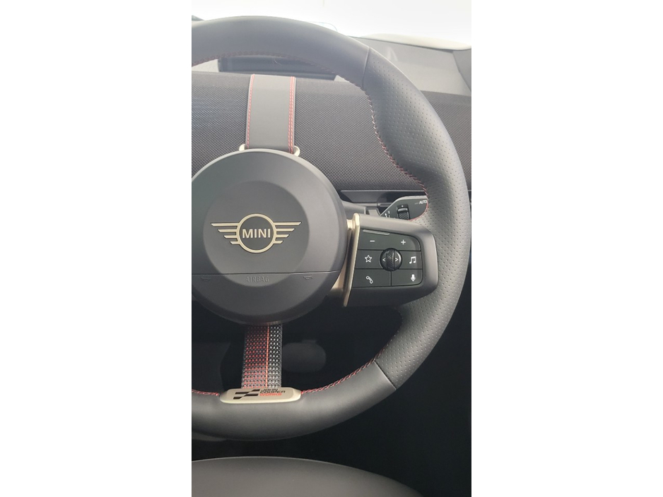 2025 MINI Aceman 0L Electric For Sale Images