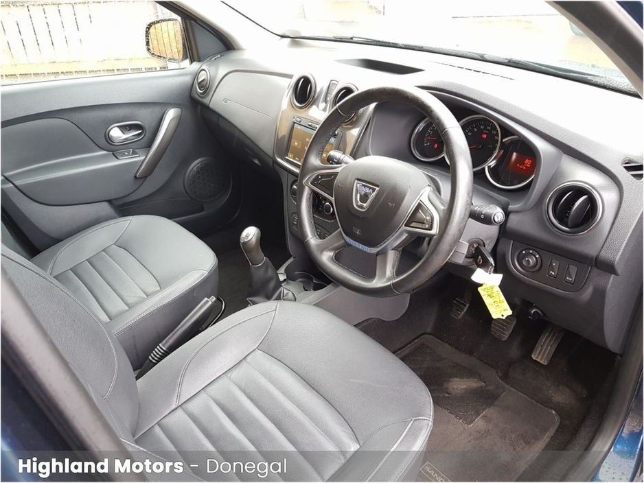 2019 Dacia Sandero Stepway under 1.0L Petrol For Sale Images