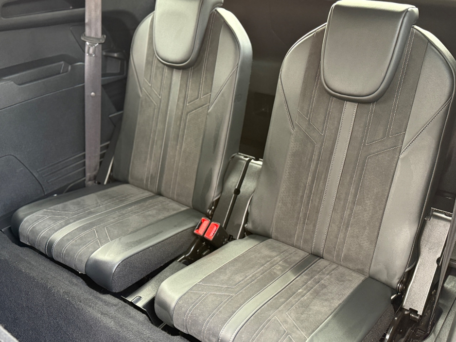 2021 Peugeot 5008 1.5L Diesel For Sale Images