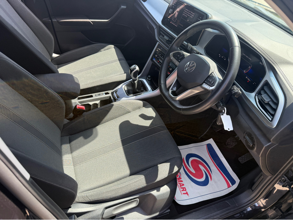 2023 Volkswagen T-Roc 2L Diesel For Sale Images