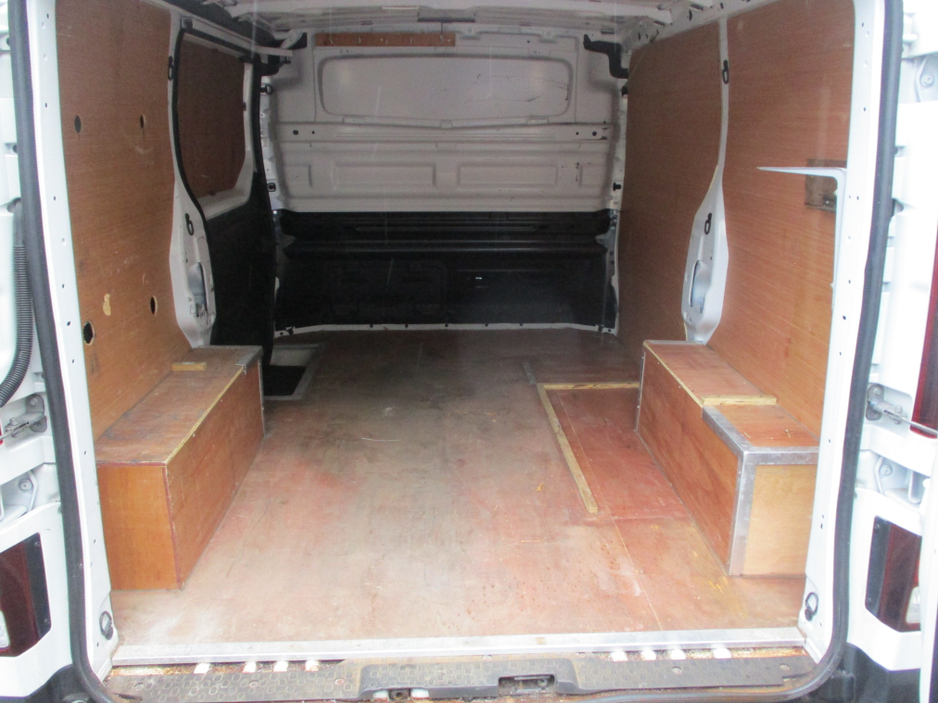 2021 Renault Trafic 2L Diesel For Sale Images