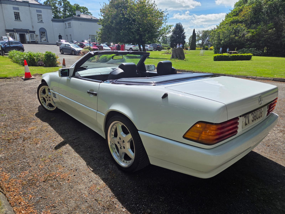 1991 Mercedes-Benz SL Class 3L Petrol For Sale Images