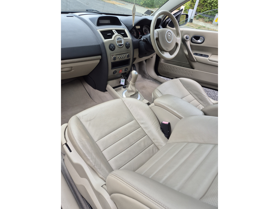 Renault Megane 1.6 16V LA CREM PH2 LE CREME — thumbnail 4