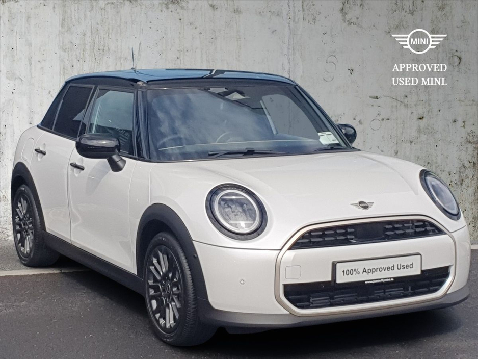 2026 MINI Hatch 1.5L Petrol For Sale Images