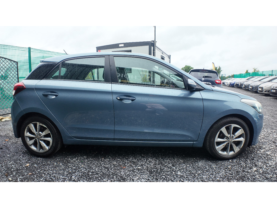 2016 Hyundai i20 1.2L Petrol For Sale Images