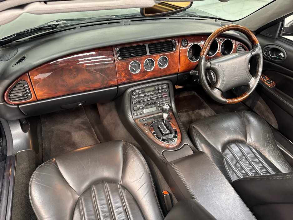2000 Jaguar XKR 4.0L Petrol For Sale Images
