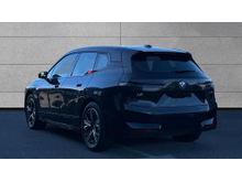 BMW iX XDRIVE40 M SPORT