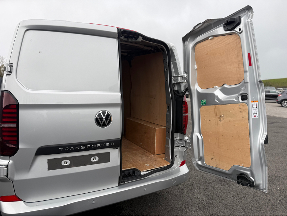 2025 Volkswagen Transporter 2L Diesel For Sale Images