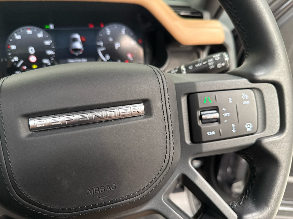 2026 Land Rover Defender 3L Diesel For Sale Images