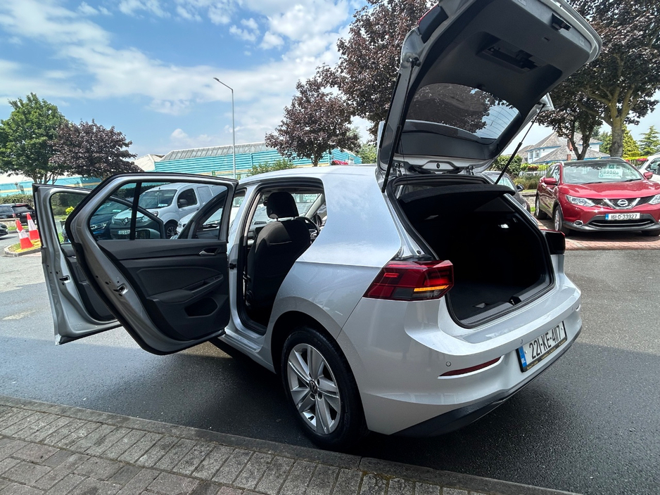 2022 Volkswagen Golf 1.5L Petrol For Sale Images