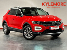 Volkswagen T-Roc 2.0 TDI STYLE DESIGN PACKAGE - FACTORY ALLOYS - CRUISE CONTROL - LED HEADLIGHTS - RED/BLACK TWO TONE - ELECTRIC TAILGATE - REVERSE CAMERA