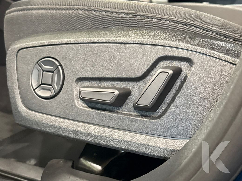 Audi A3 LIMITED EDITION MODEL - AUTOMATIC 1.0L TFSI PETROL - FACTORY ALLOYS - LED HEADLIGHTS - CRUISE CONTROL - REAR CAMERA/PARKING RADAR — thumbnail 22