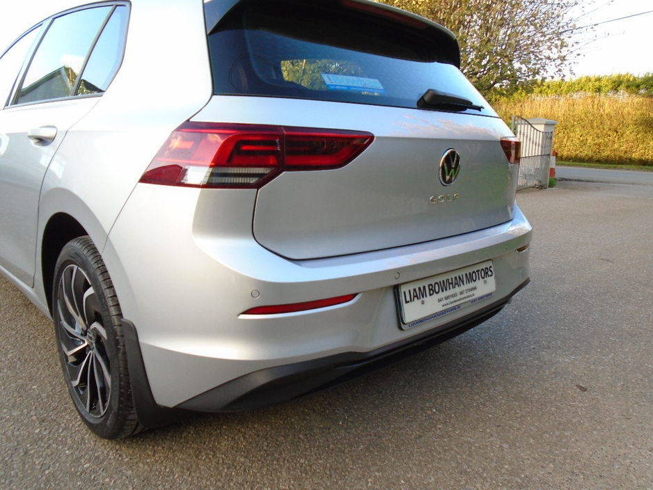 2021 Volkswagen Golf 2L Diesel For Sale Images